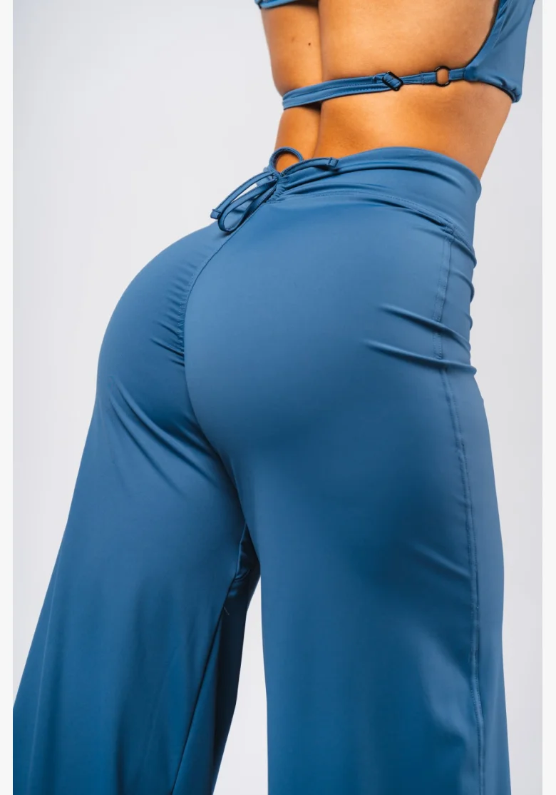 NEBBIA Deni x NEBBIA Flared pantaloni a vita alta blu