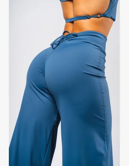NEBBIA Deni x NEBBIA Flared pantaloni a vita alta blu