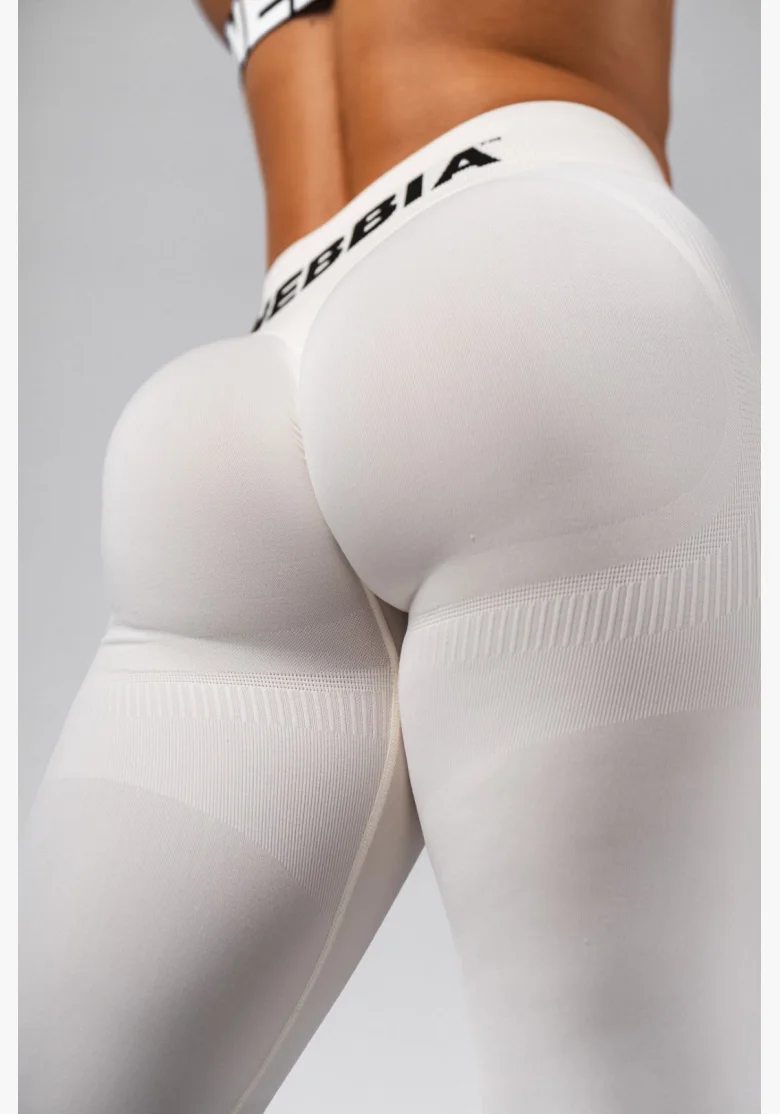 NEBBIA Leggings extra push-up senza cuciture a vita alta Flow Seamless crema