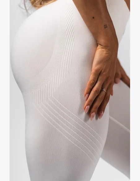 NEBBIA Leggings push-up senza cuciture maximum modellanti FLOW SEAMLESS crema