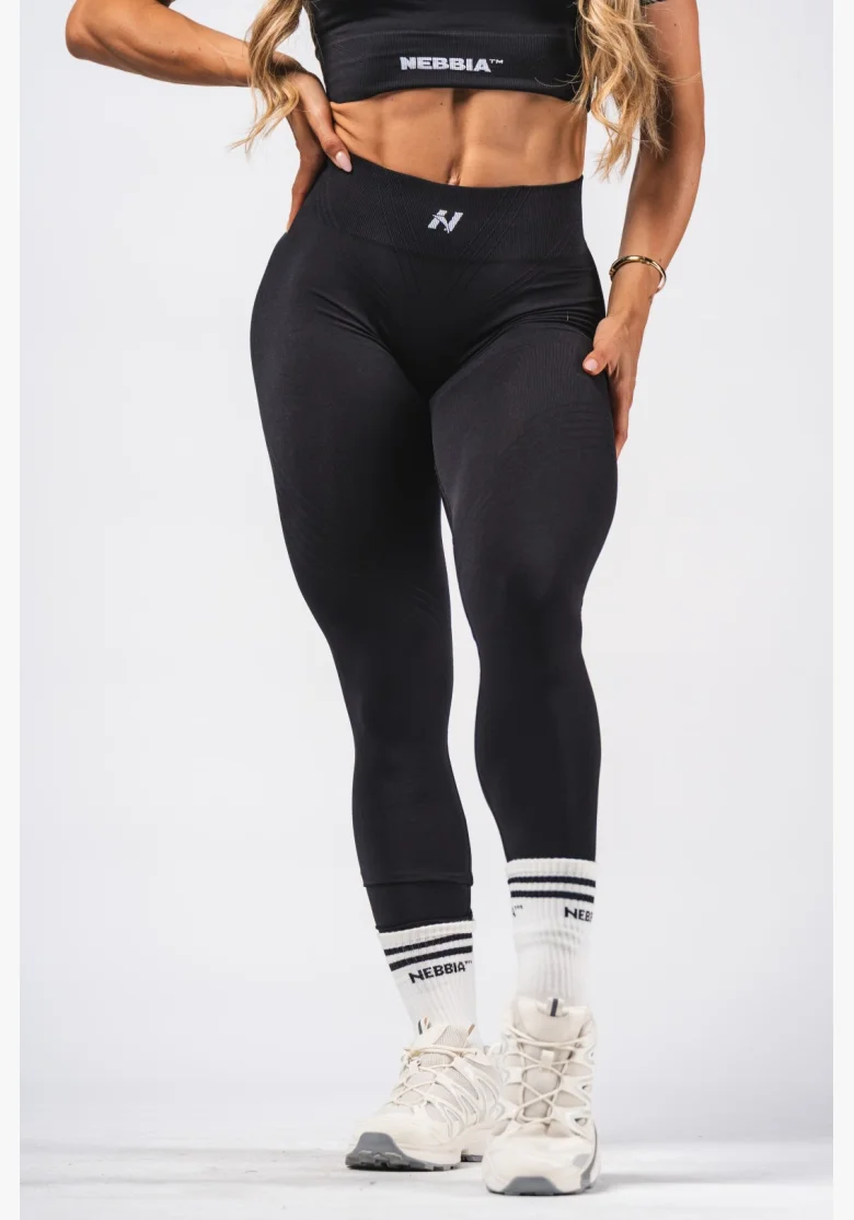 NEBBIA Leggings push-up senza cuciture modellanti FLOW SEAMLESS neri