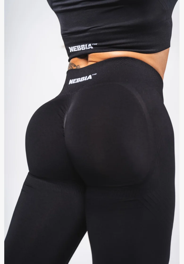 NEBBIA Leggings push-up senza cuciture modellanti FLOW SEAMLESS neri