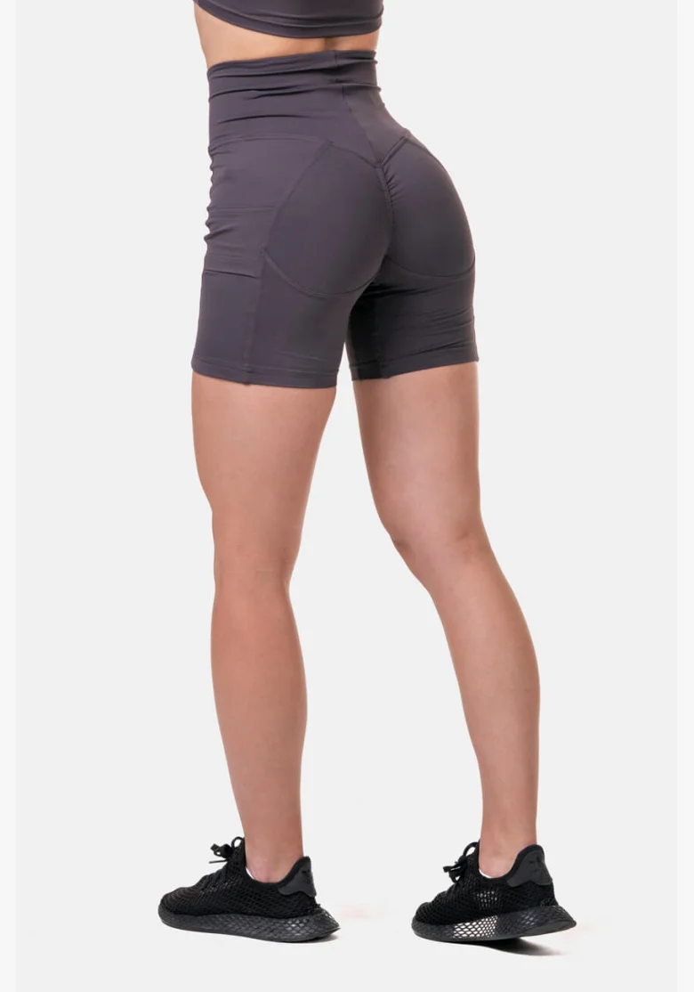 NEBBIA • Fit & Smart pantaloni ciclistici da donna • NEBBIAshop.cz