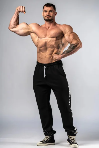 NEBBIA Pantaloni HERO neri
