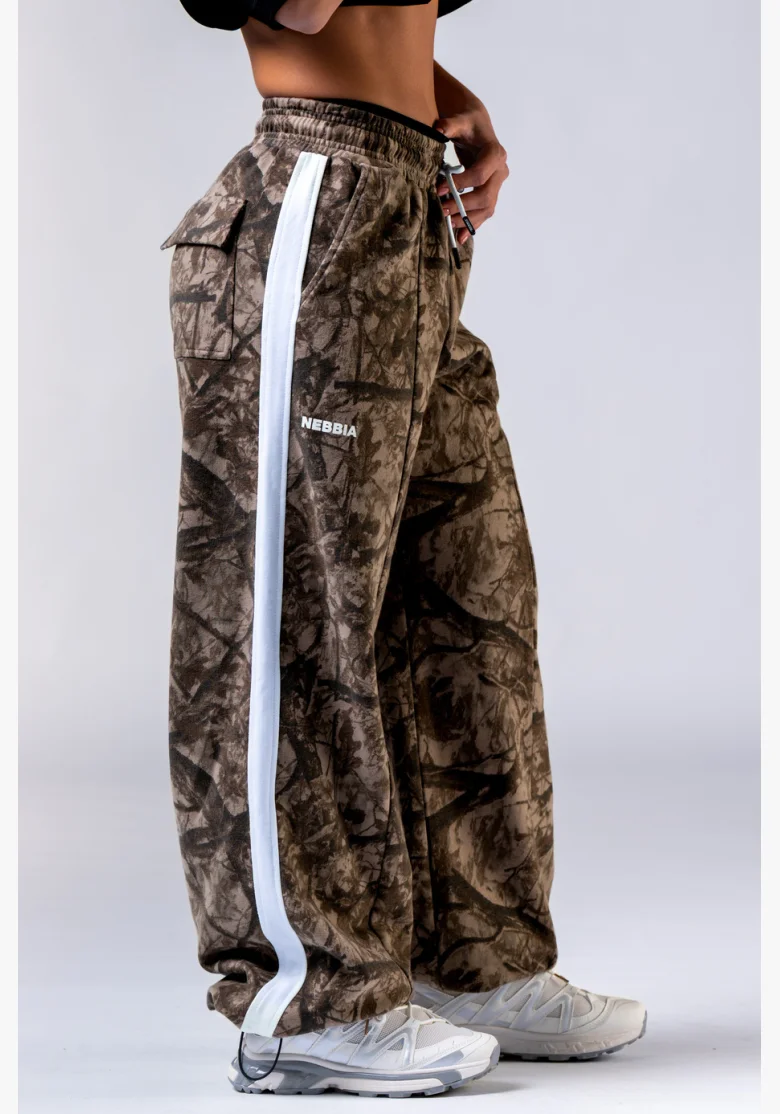 NEBBIA Oversized pantaloni felpati POWER Camo pallido