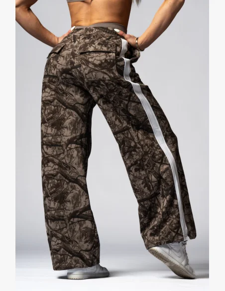 NEBBIA Oversized pantaloni felpati POWER Camo pallido