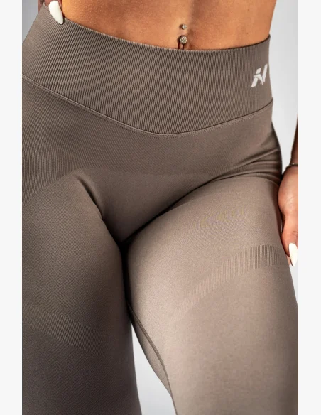 NEBBIA High-waist push-up leggings POWER beige