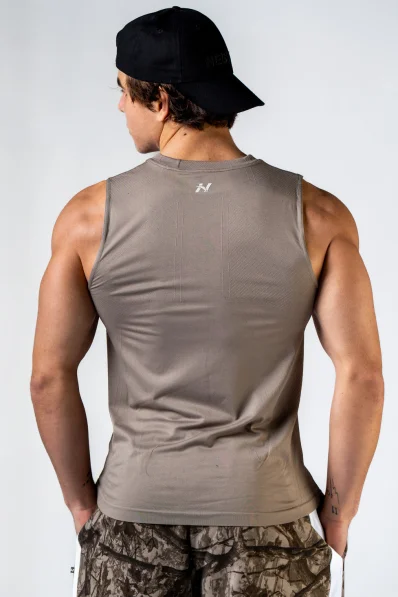 NEBBIA Seamless canotta senza maniche POWER beige 2
