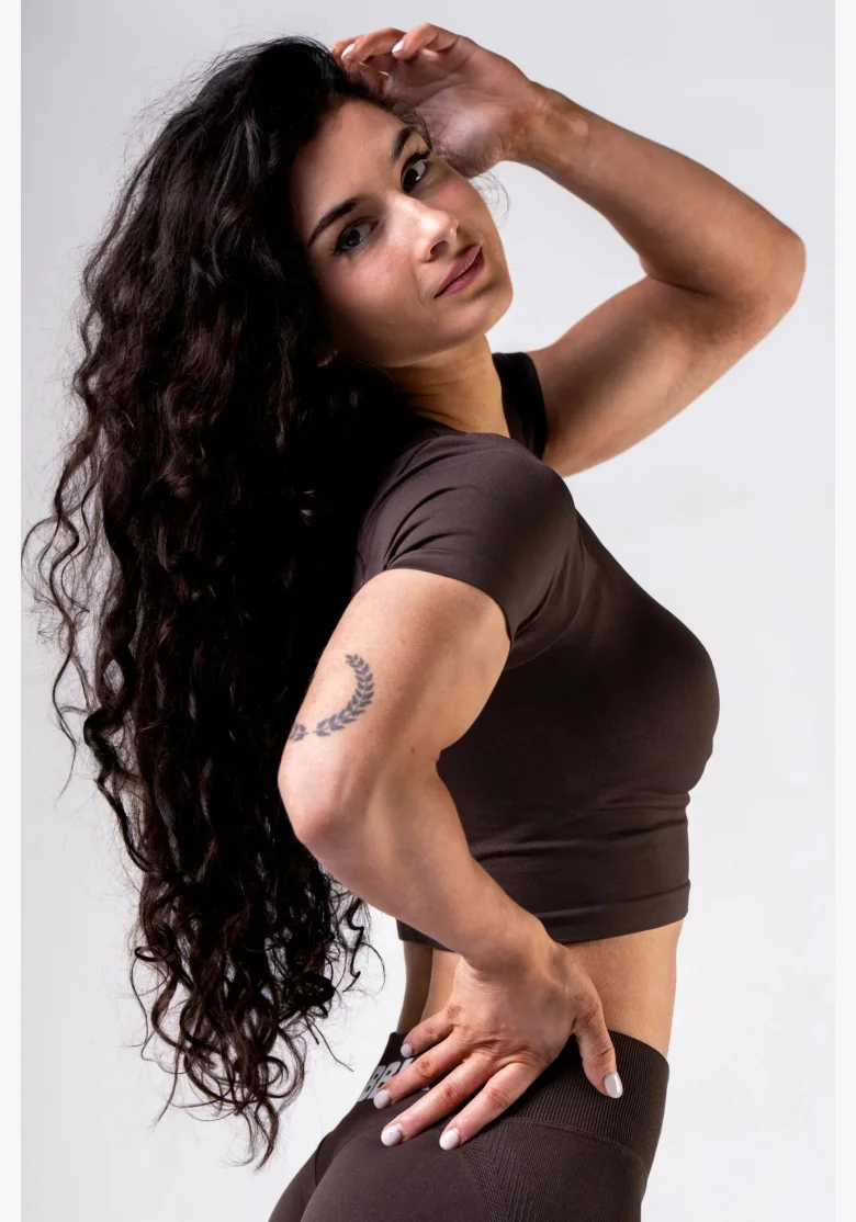 NEBBIA Seamless crop top con maniche corte POWER marrone