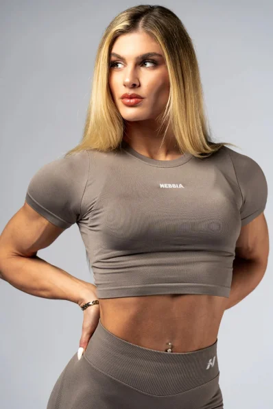 NEBBIA Seamless crop top con manica corta POWER beige