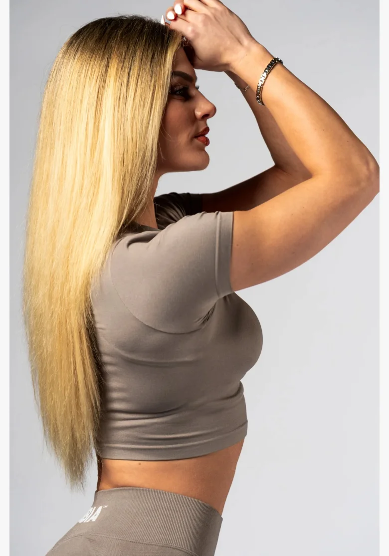 NEBBIA Seamless crop top con manica corta POWER beige