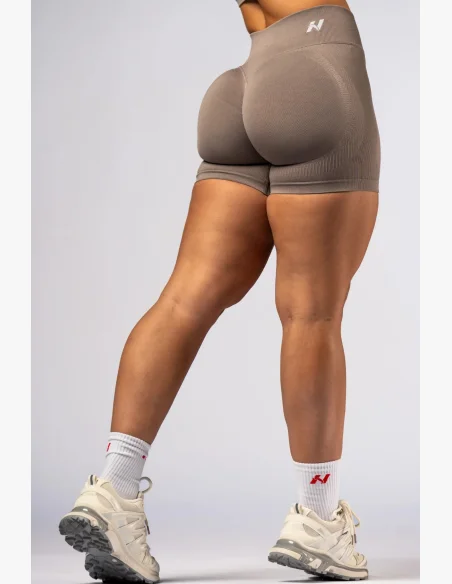 NEBBIA High-waist push-up shorts POWER beige