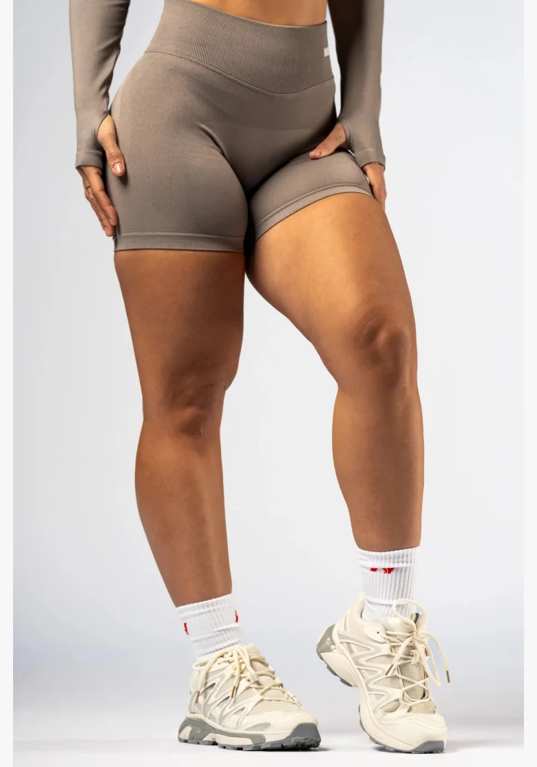 NEBBIA High-waist push-up shorts POWER beige