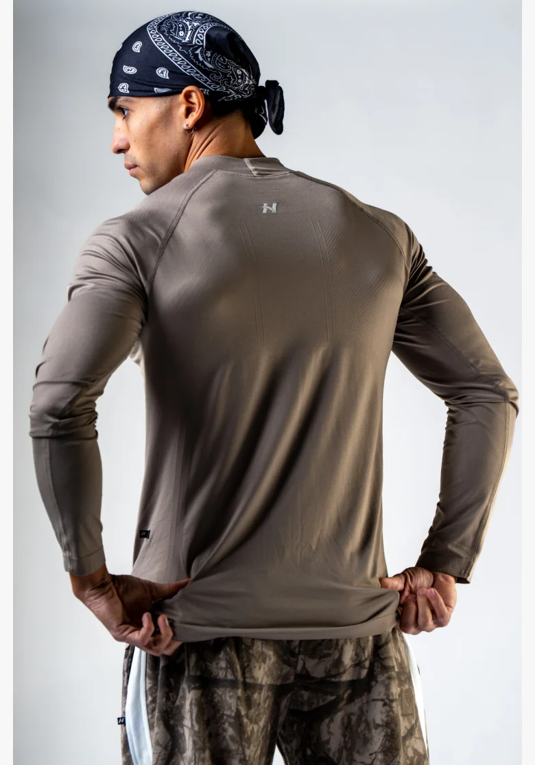 NEBBIA Seamless maglietta a maniche lunghe POWER beige
