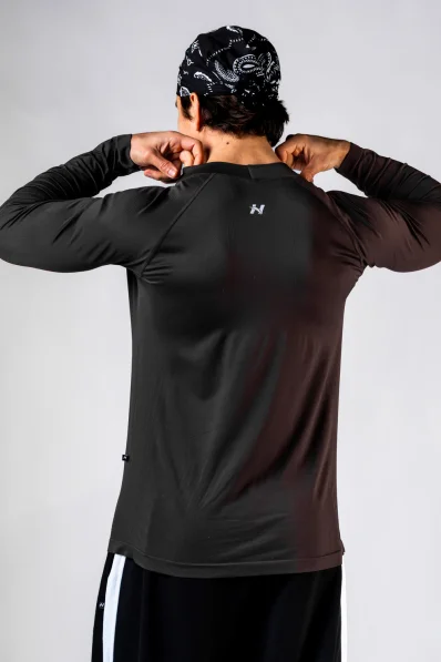 NEBBIA Seamless maglietta a maniche lunghe POWER nera 2